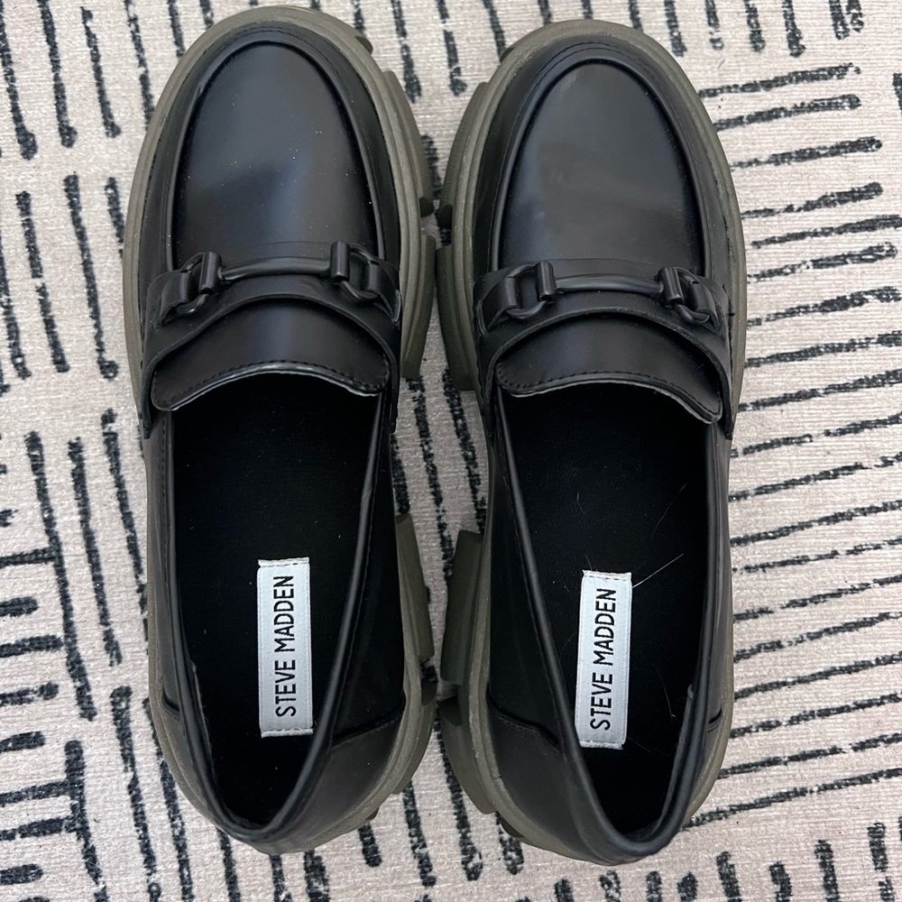 Steve Madden Chunky Loafer - Never worn